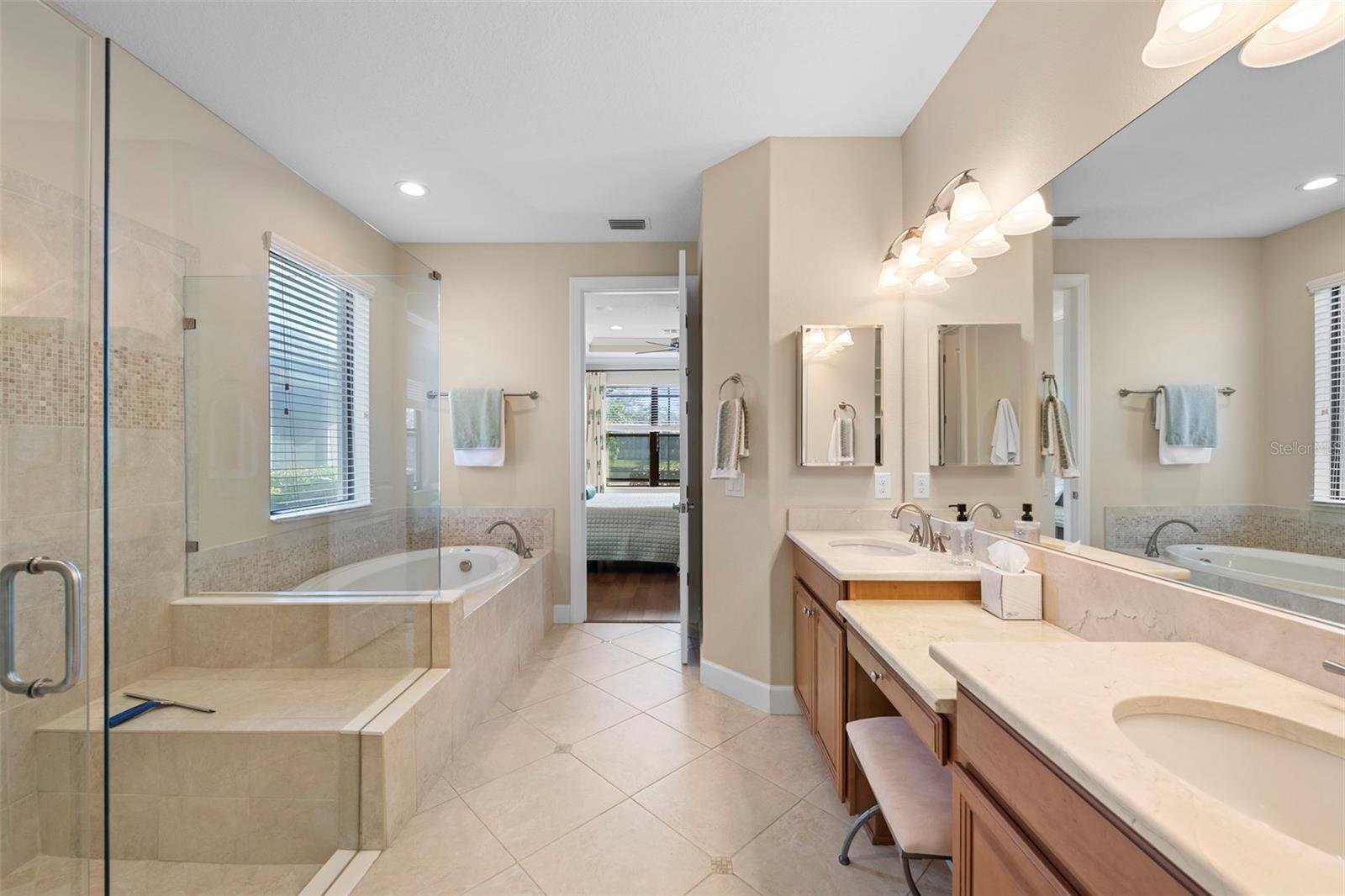 Image 40 of 80 For 2525 Vaccaro Drive