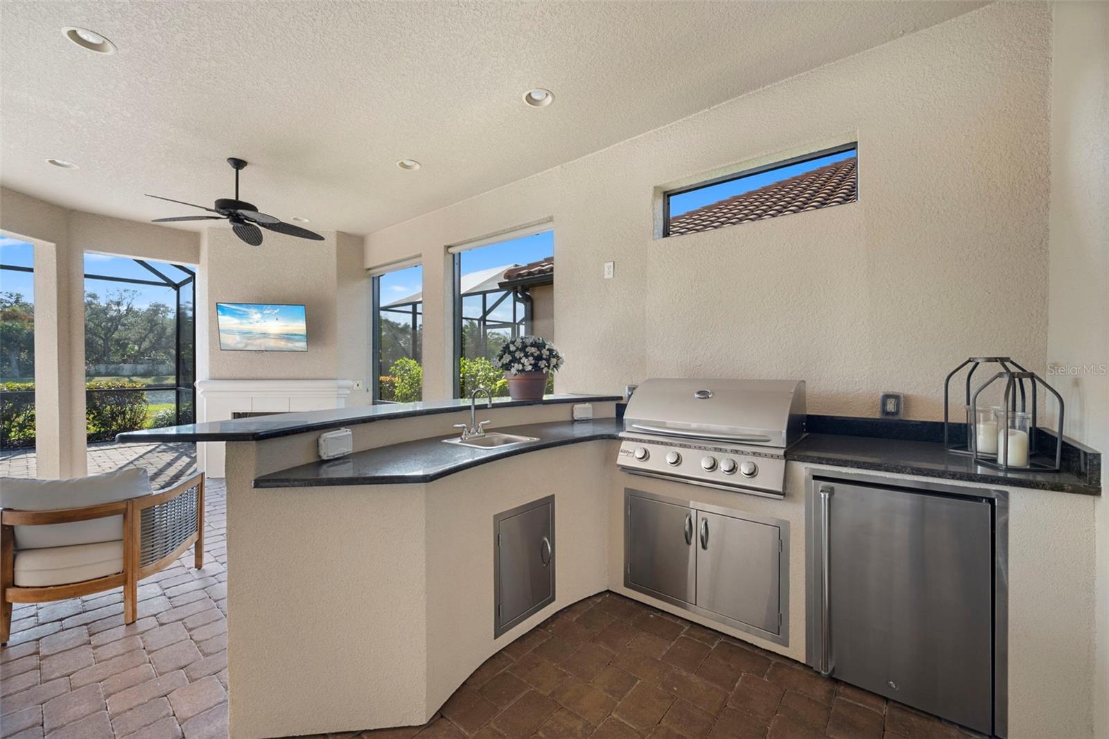 Image 43 of 80 For 2525 Vaccaro Drive