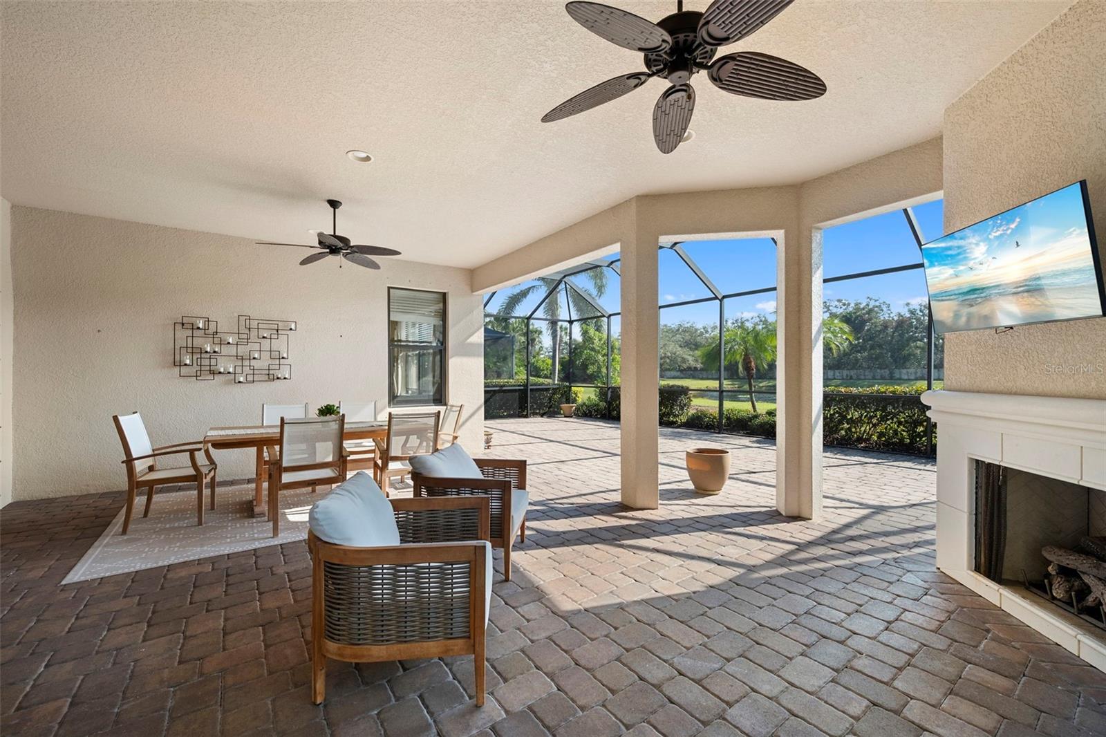 Image 46 of 80 For 2525 Vaccaro Drive