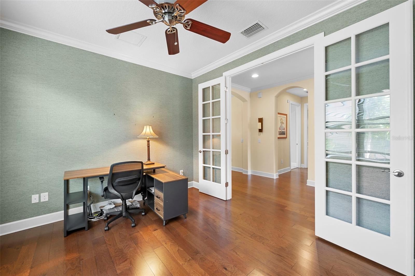 Image 8 of 80 For 2525 Vaccaro Drive