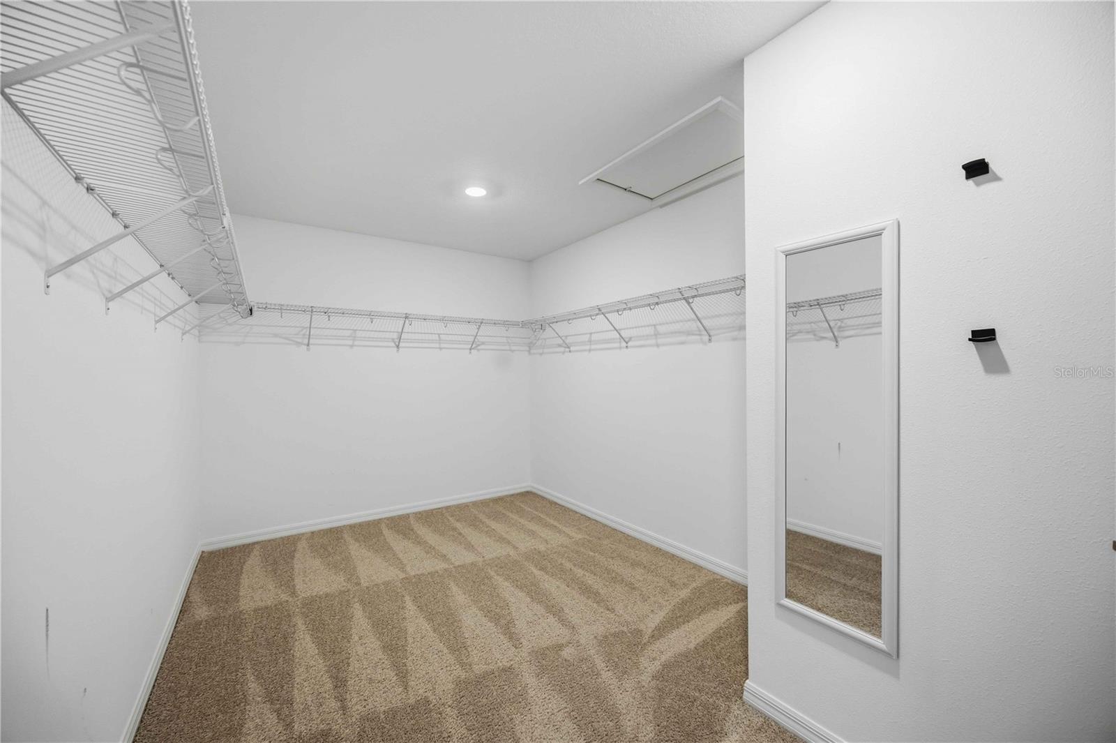 Image 28 of 58 For 11252 Fieldstone Drive