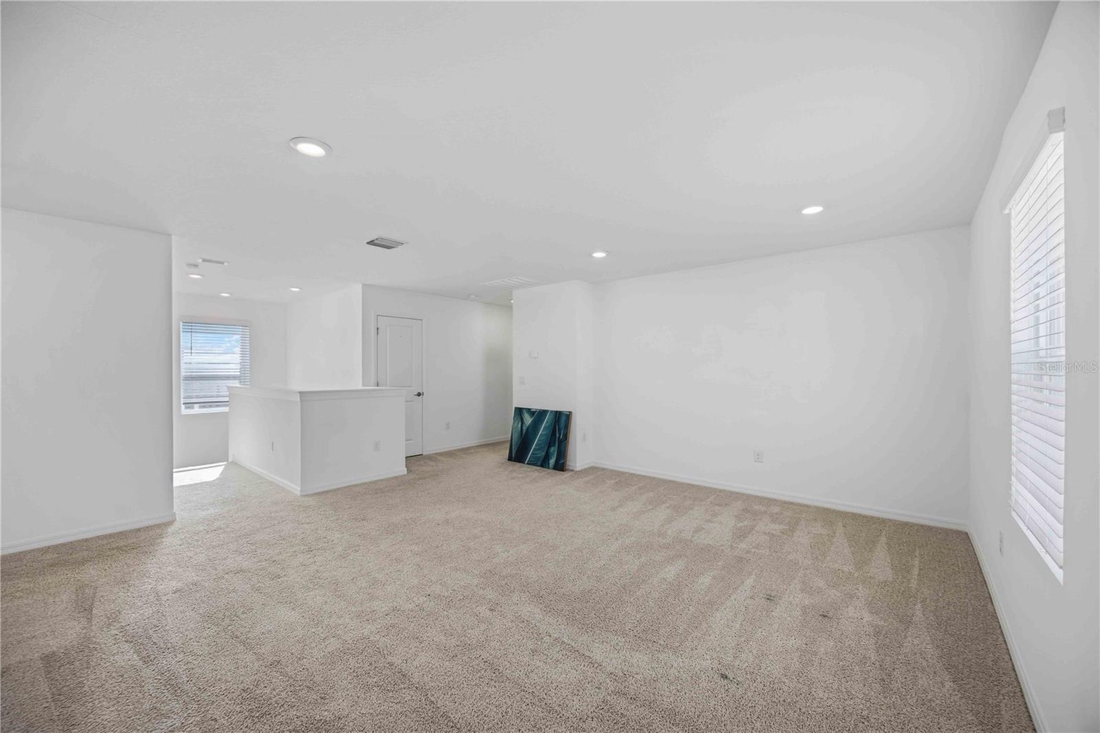 Image 32 of 58 For 11252 Fieldstone Drive