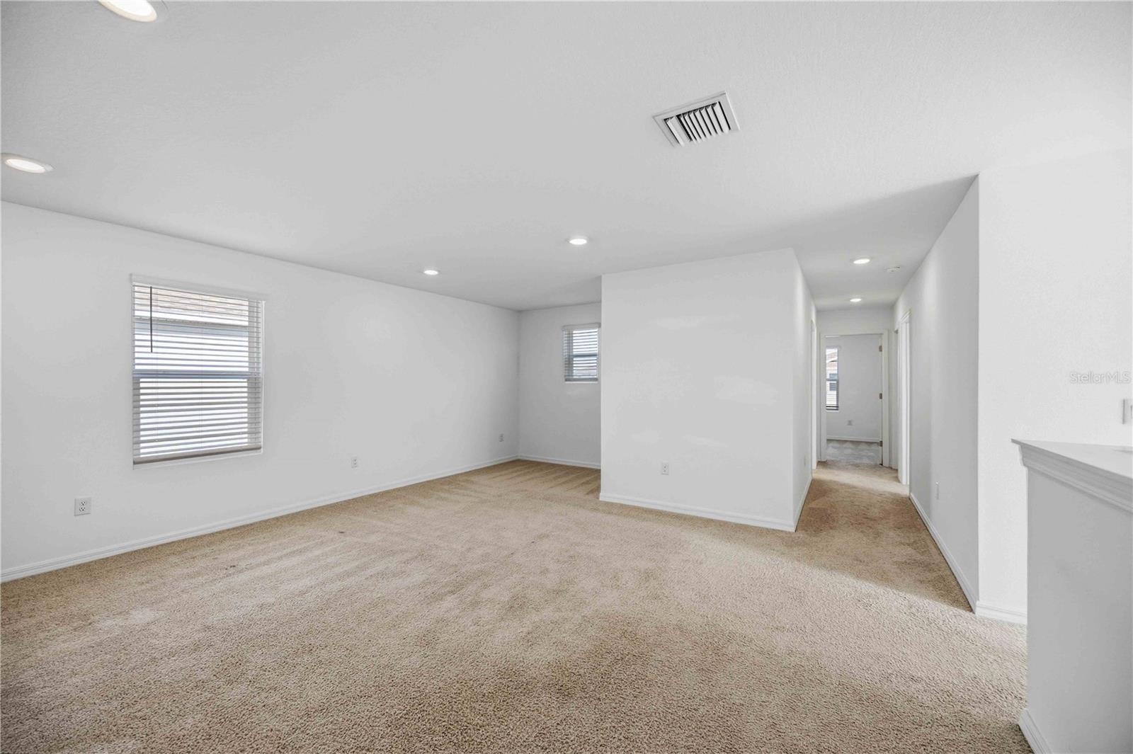 Image 34 of 58 For 11252 Fieldstone Drive