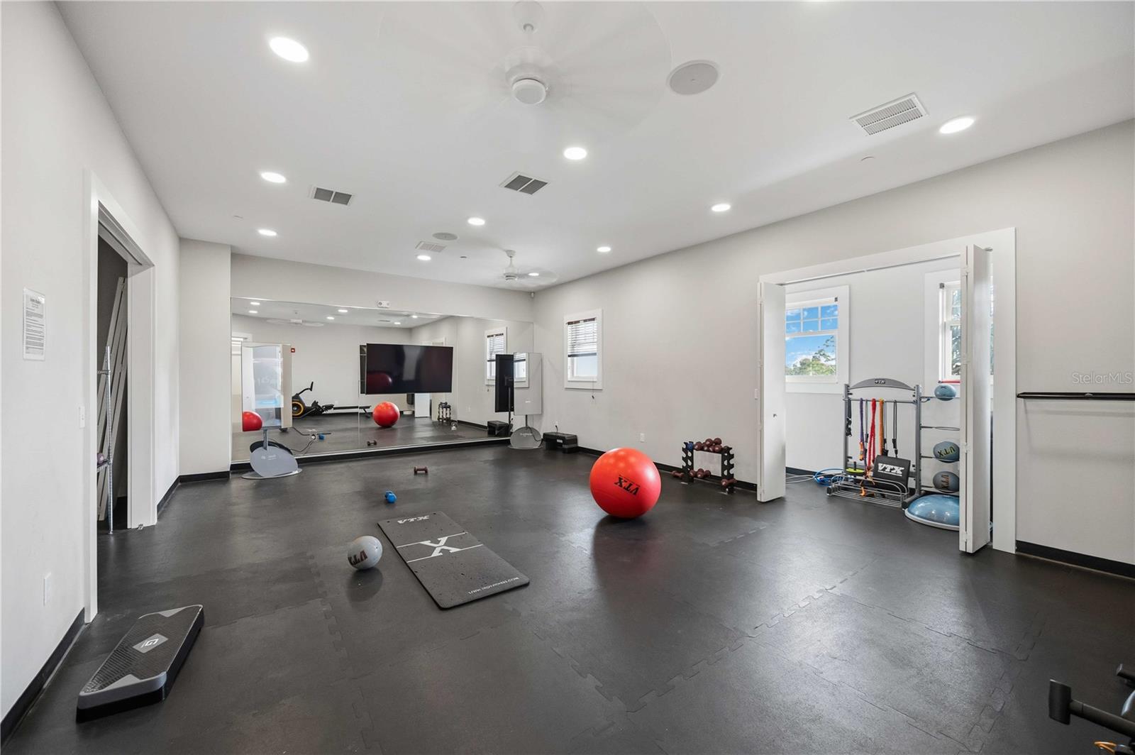 Image 56 of 58 For 11252 Fieldstone Drive