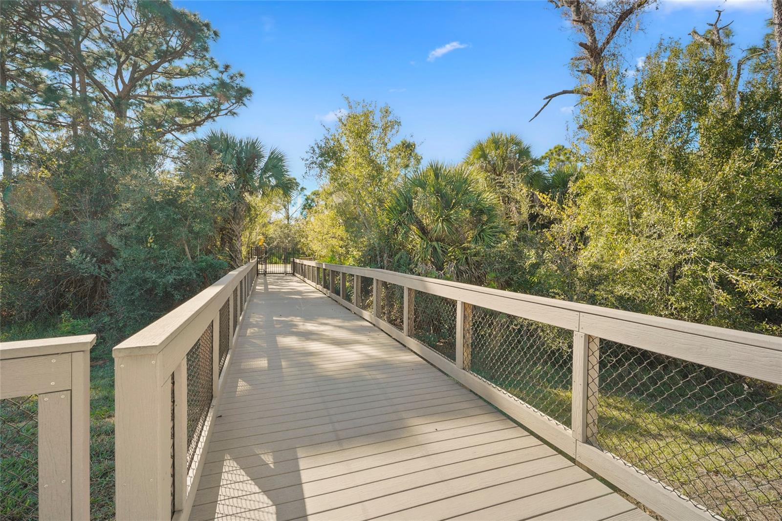 Image 34 of 86 For 5400 Lampiasi Street