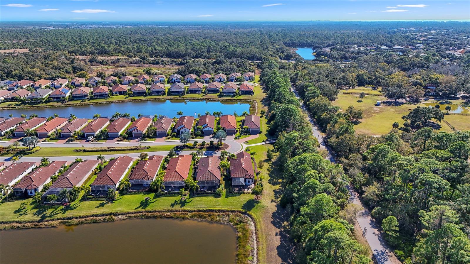 Image 37 of 86 For 5400 Lampiasi Street