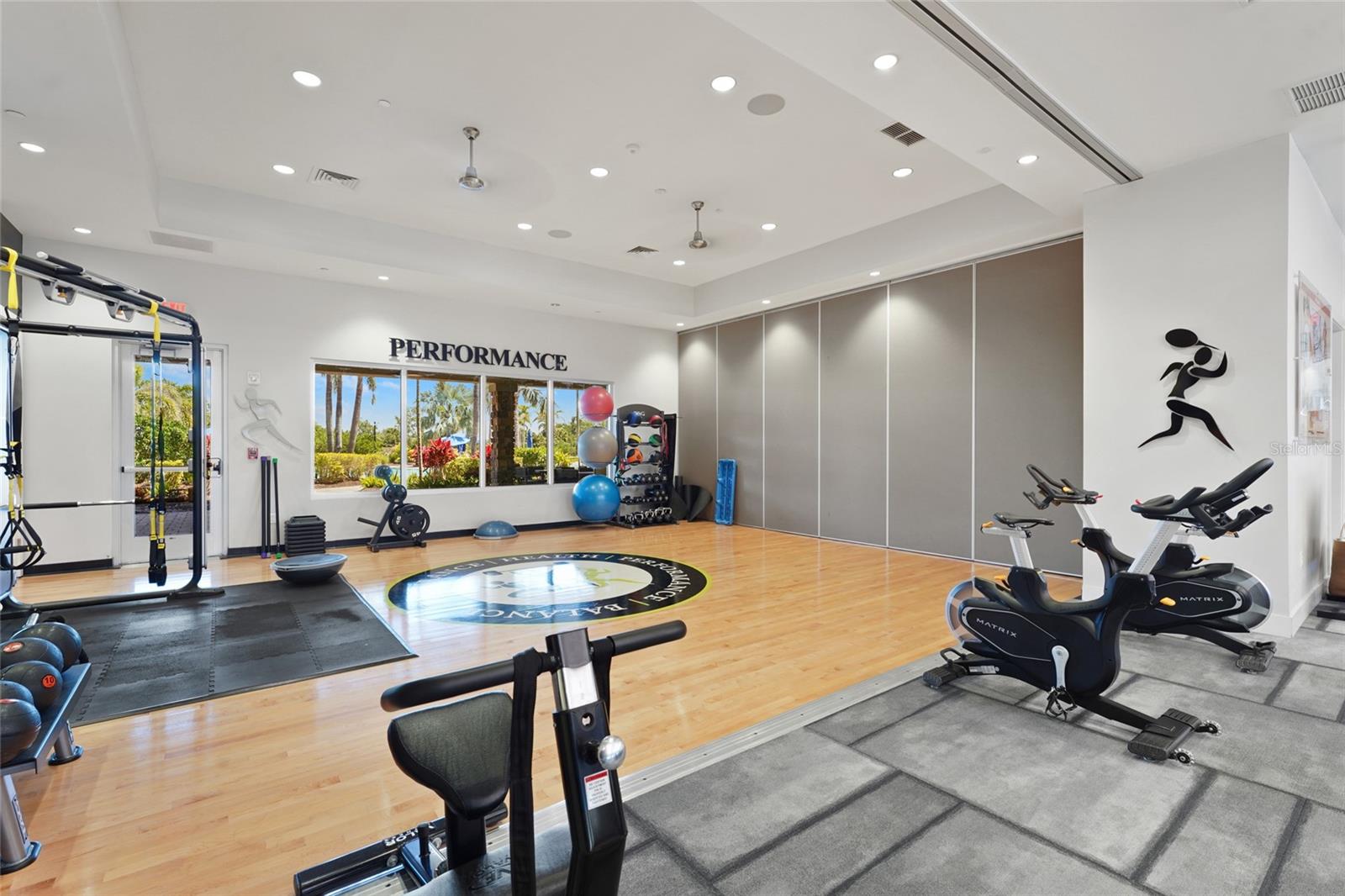 Image 55 of 86 For 5400 Lampiasi Street