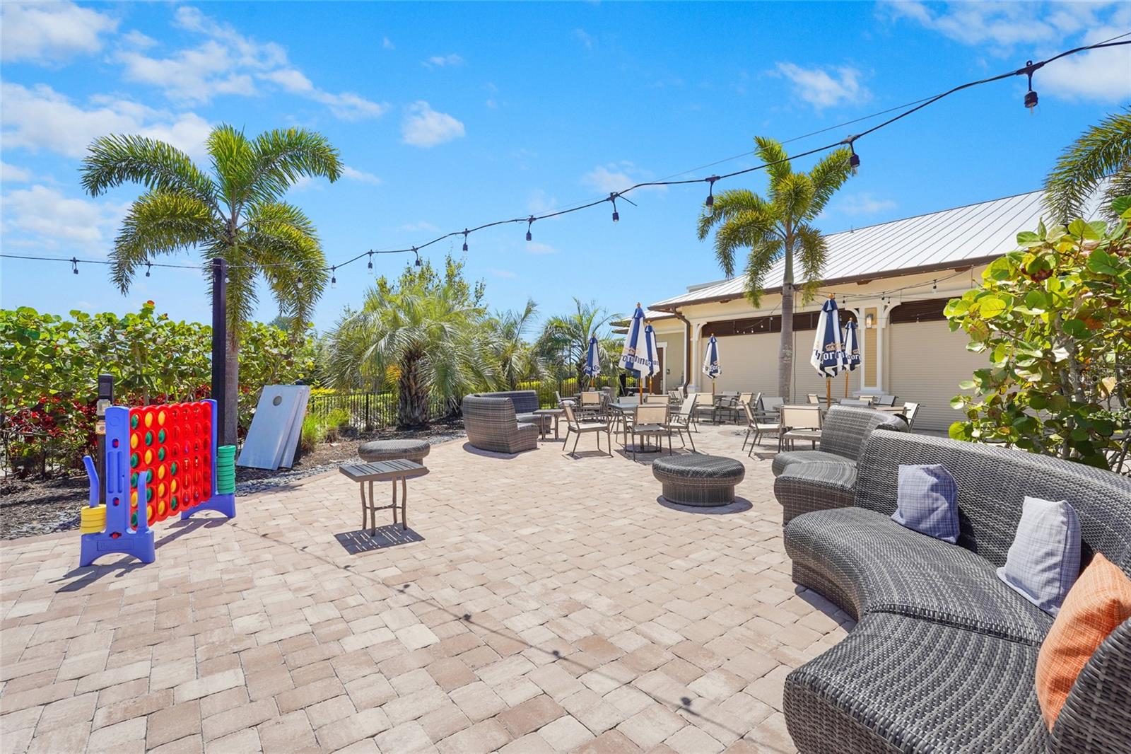 Image 70 of 86 For 5400 Lampiasi Street