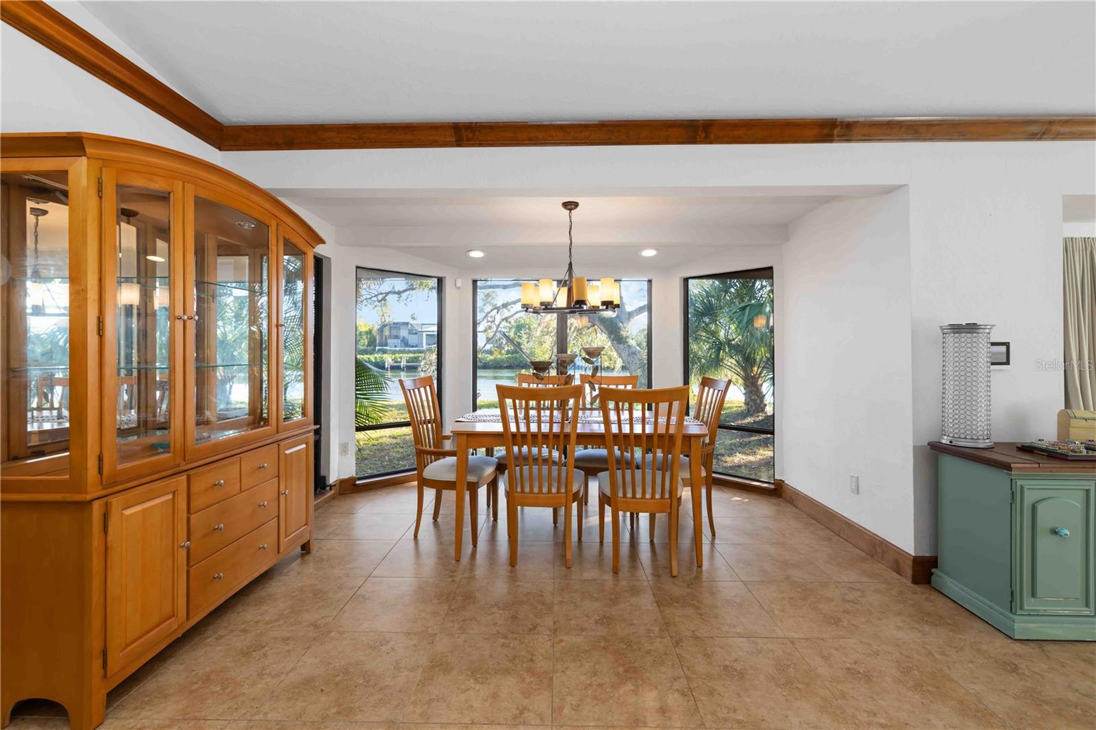 Image 10 of 34 For 5381 Palos Verdes Drive