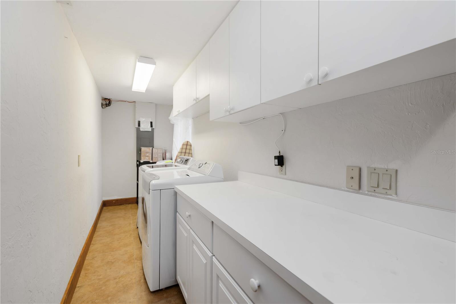 Image 14 of 34 For 5381 Palos Verdes Drive