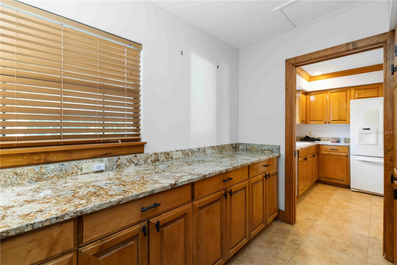 Image 15 of 34 For 5381 Palos Verdes Drive