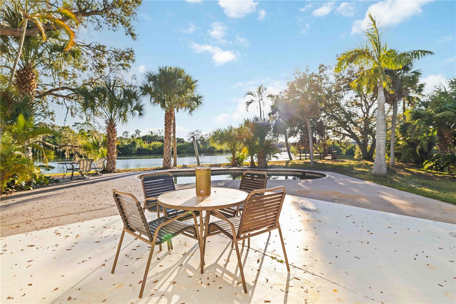 Image 22 of 34 For 5381 Palos Verdes Drive