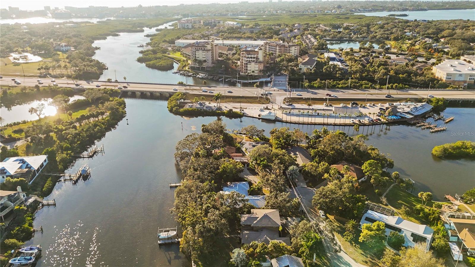 Image 27 of 34 For 5381 Palos Verdes Drive