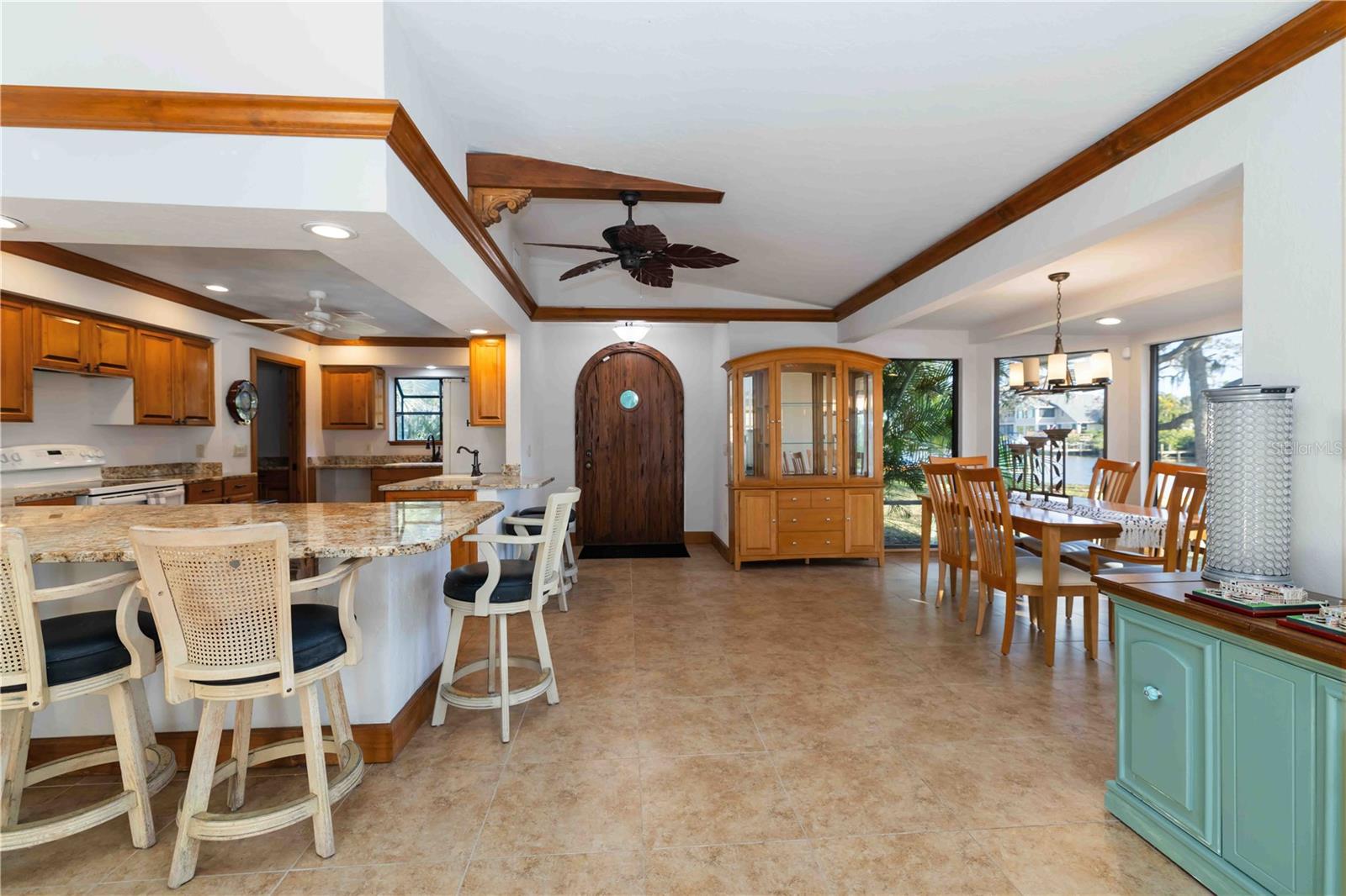 Image 5 of 34 For 5381 Palos Verdes Drive