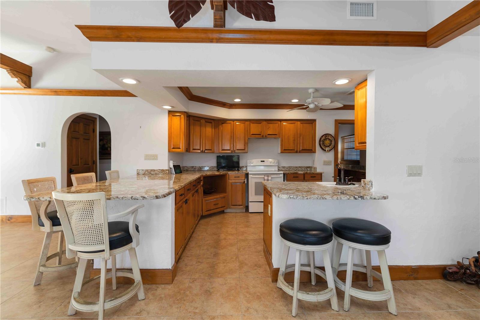 Image 7 of 34 For 5381 Palos Verdes Drive