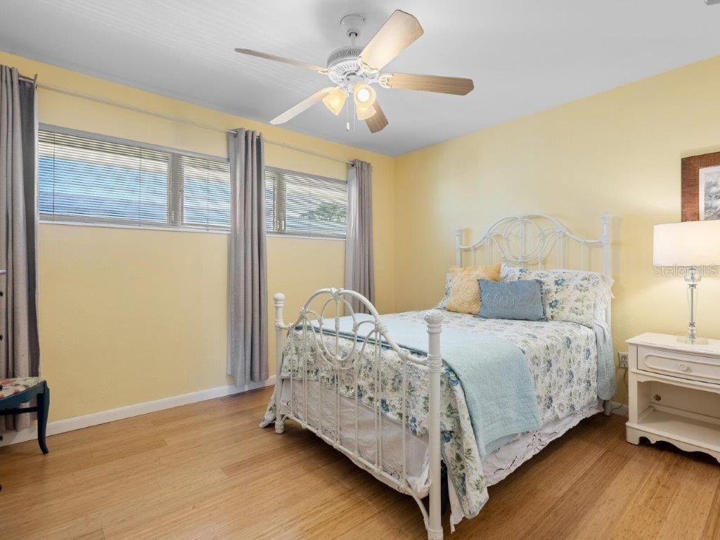 Image 10 of 21 For 2155 Wood Street B17