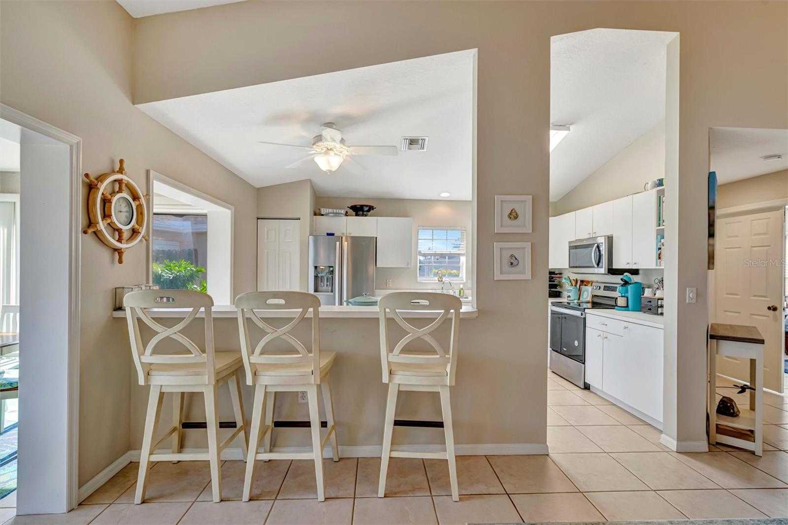 Image 9 of 22 For 2905 Captains Court 0