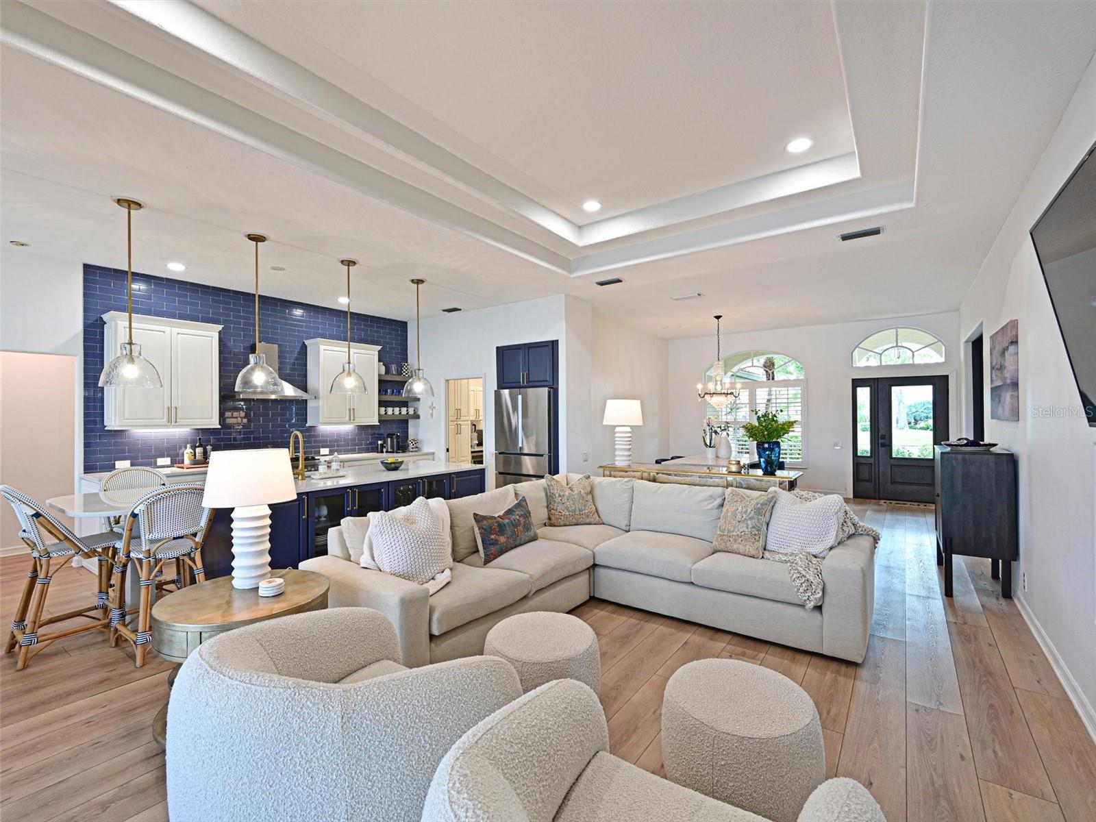 Image 11 of 64 For 6619 Waters Edge Way