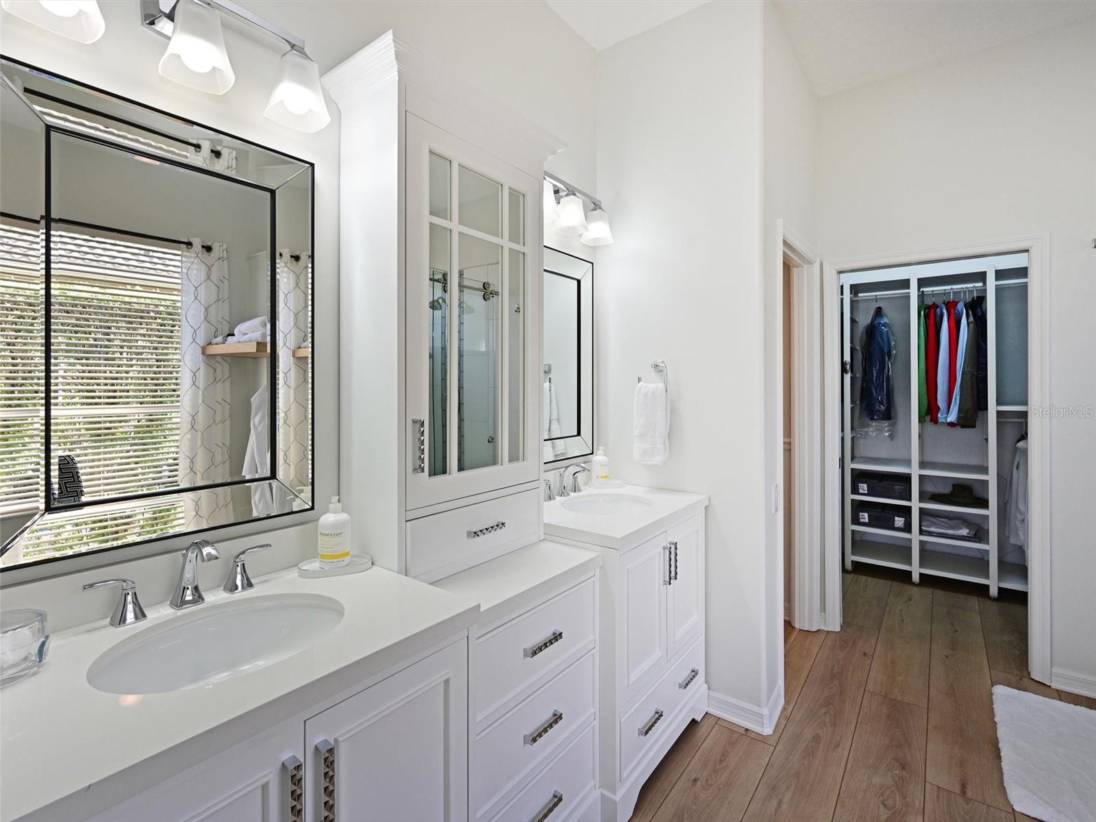 Image 24 of 64 For 6619 Waters Edge Way