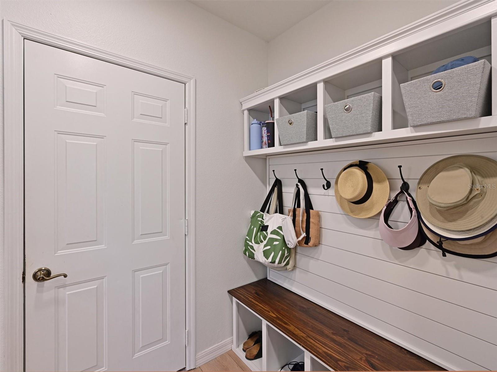 Image 39 of 64 For 6619 Waters Edge Way