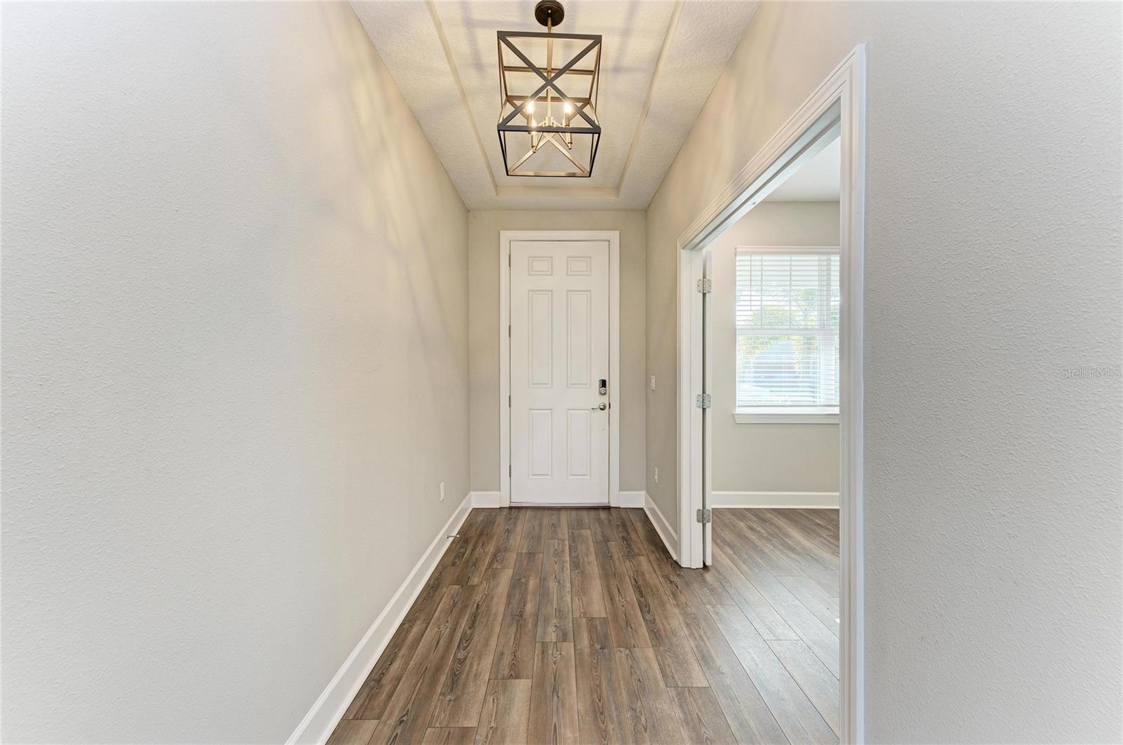 Image 11 of 82 For 13827 Green Hammock Place