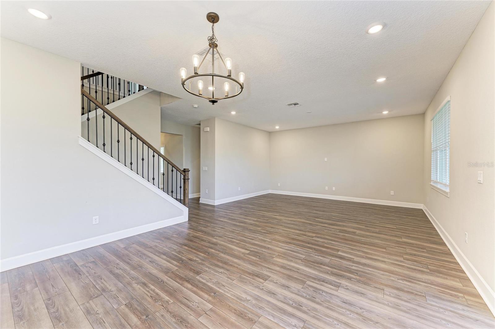 Image 21 of 82 For 13827 Green Hammock Place