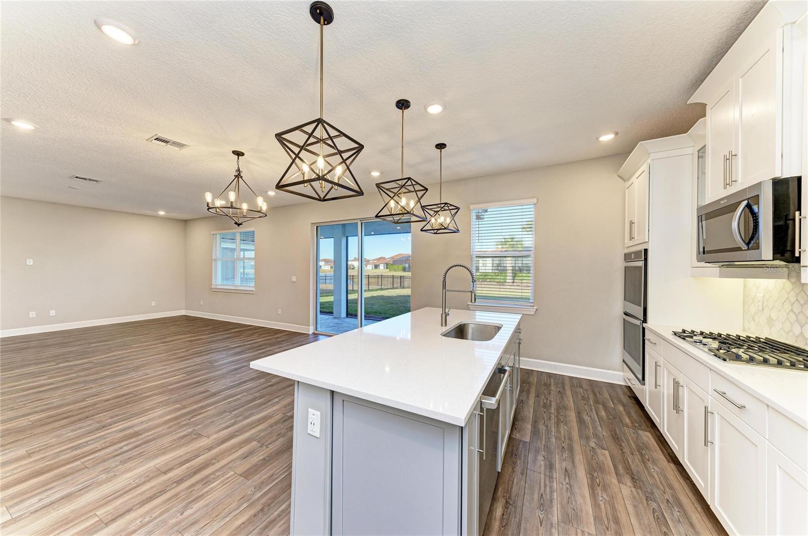 Image 24 of 82 For 13827 Green Hammock Place