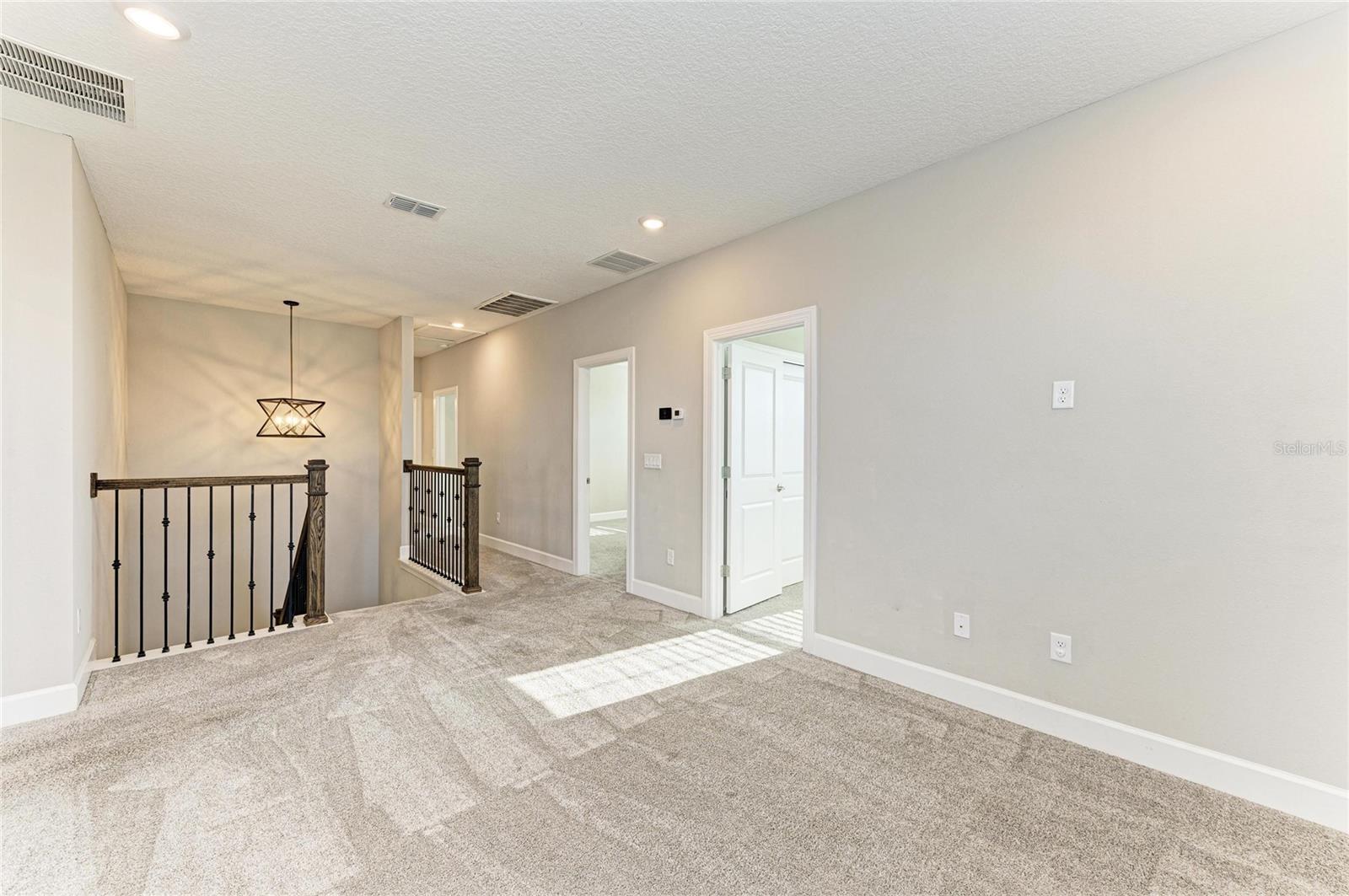 Image 33 of 82 For 13827 Green Hammock Place