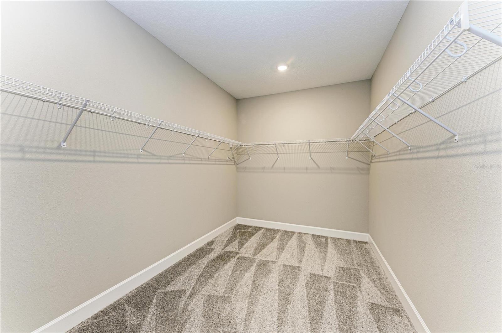 Image 41 of 82 For 13827 Green Hammock Place