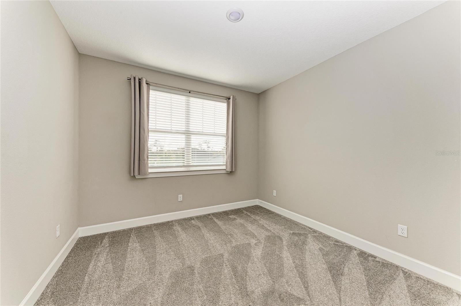 Image 42 of 82 For 13827 Green Hammock Place