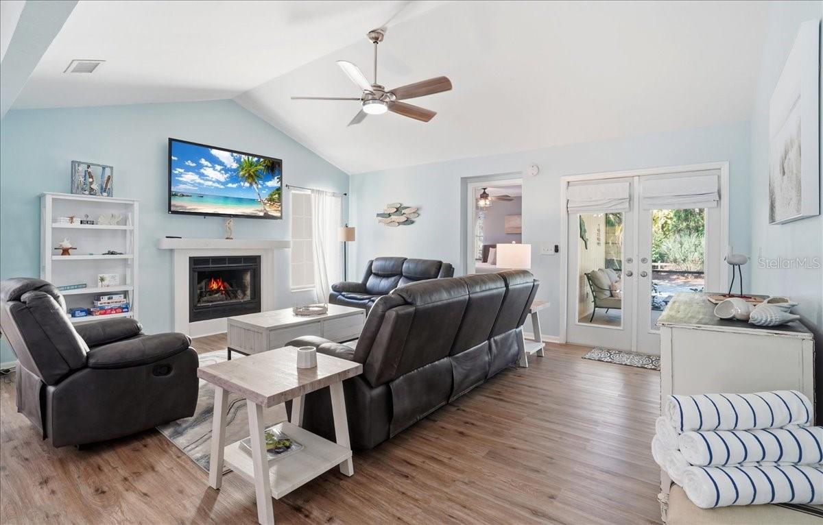 Image 13 of 35 For 1773 Southwood Street