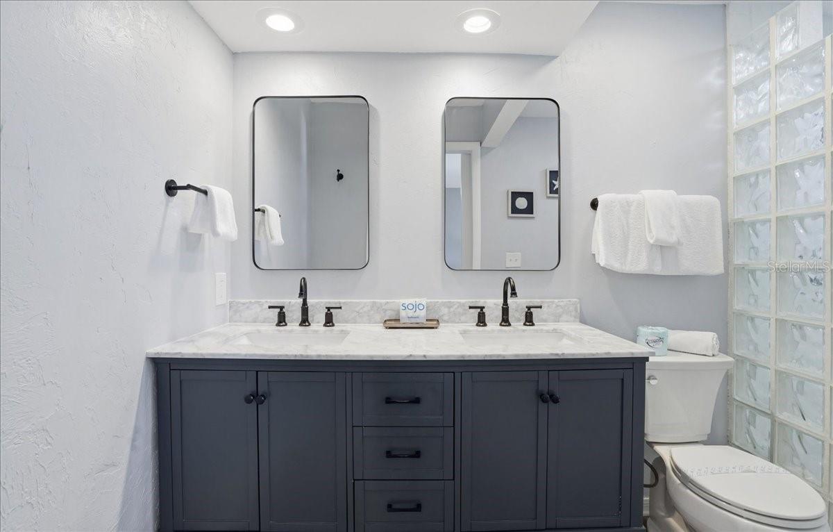 Image 17 of 35 For 1773 Southwood Street