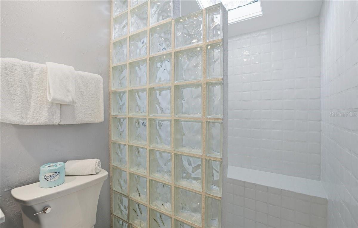 Image 19 of 35 For 1773 Southwood Street