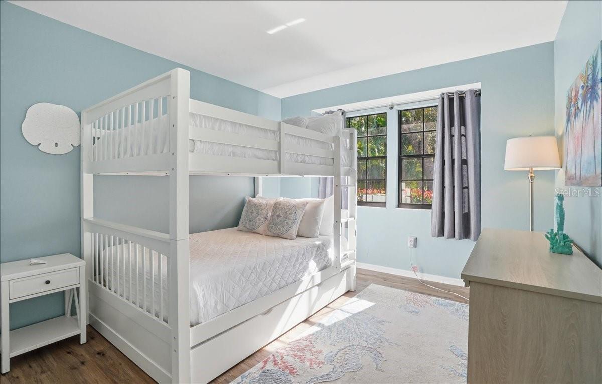 Image 22 of 35 For 1773 Southwood Street