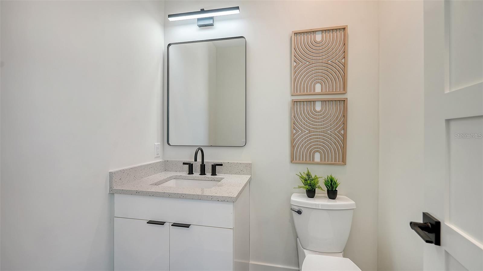 Image 35 of 89 For 8800 Midnight Pass Road