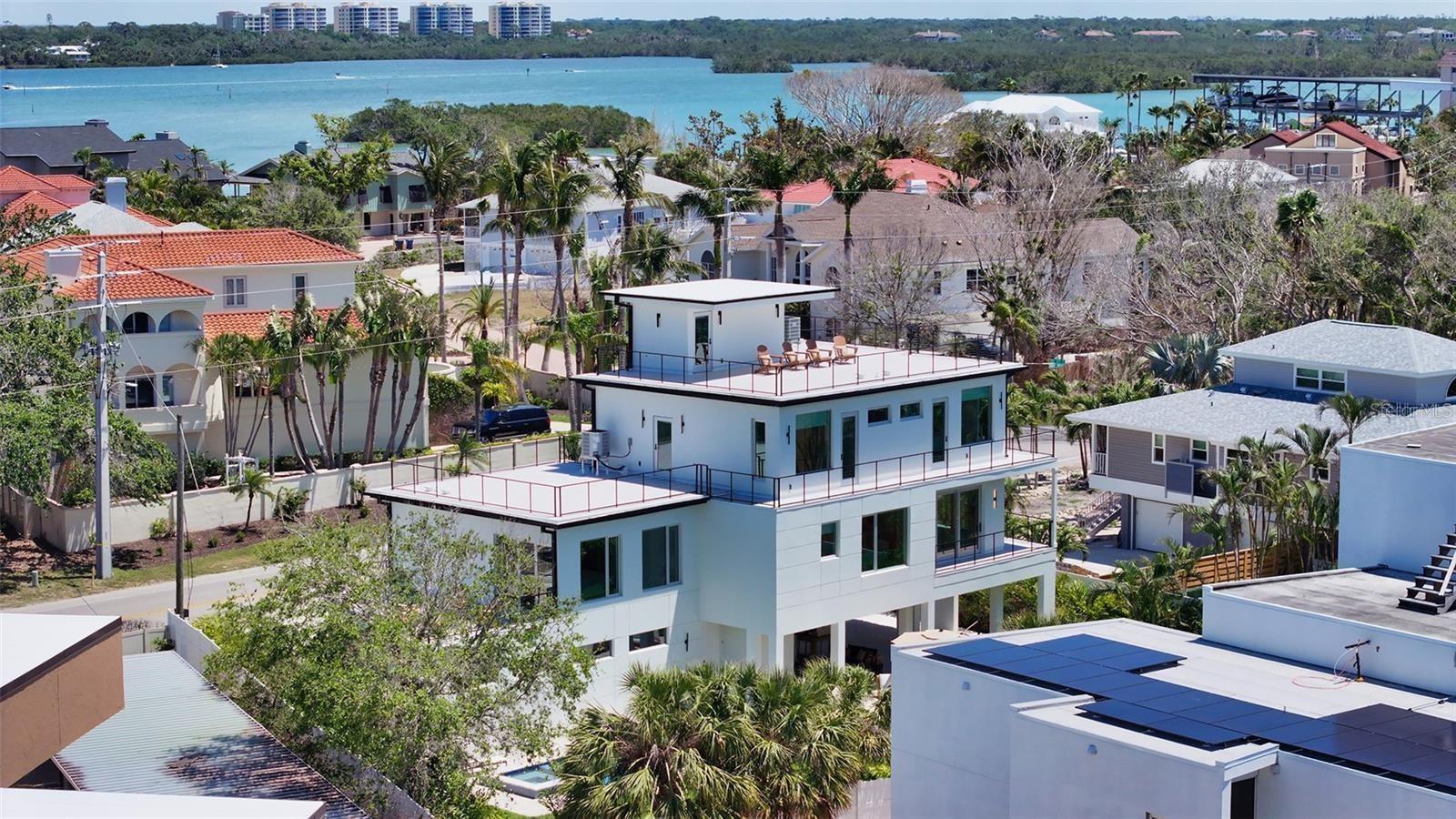 Image 9 of 89 For 8800 Midnight Pass Road