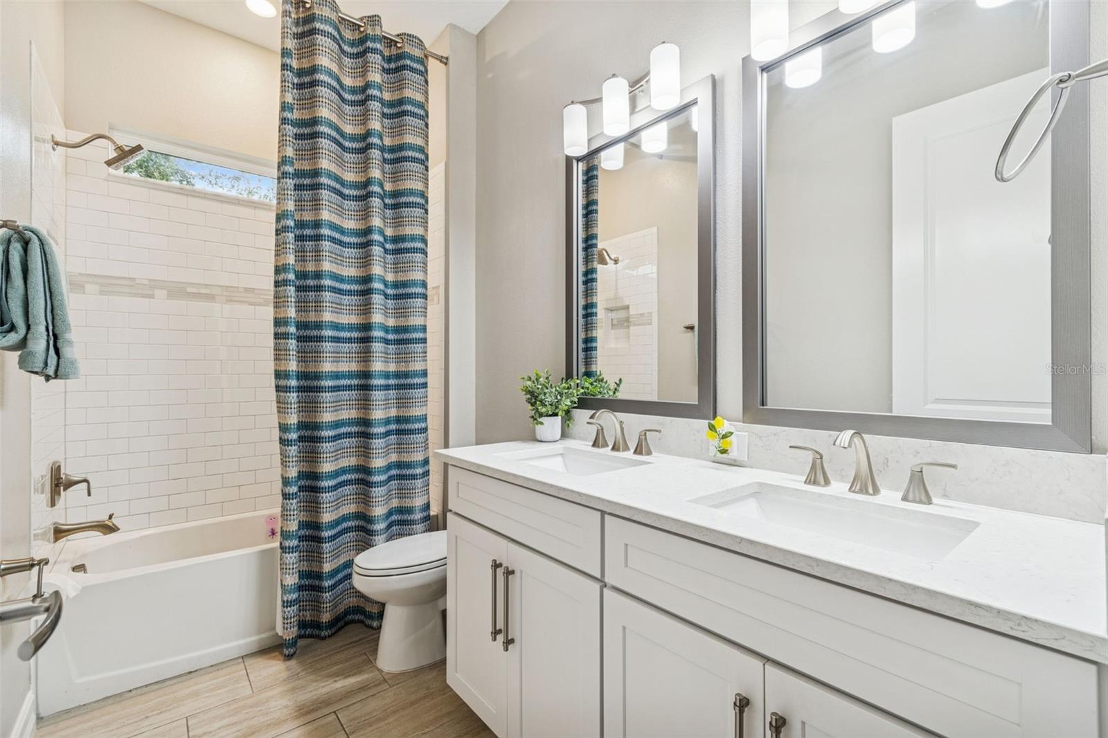 Image 13 of 77 For 2519 Cordoba Ranch Boulevard