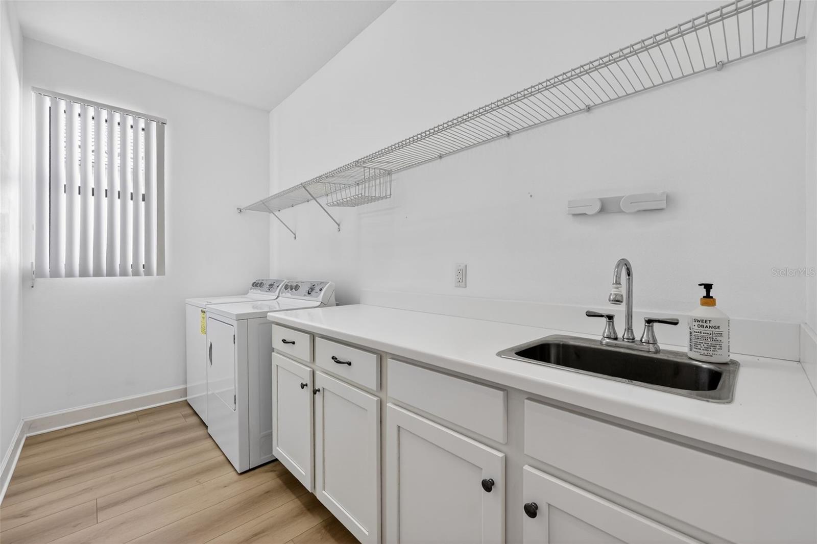 Image 27 of 82 For 12826 Del Corso Loop