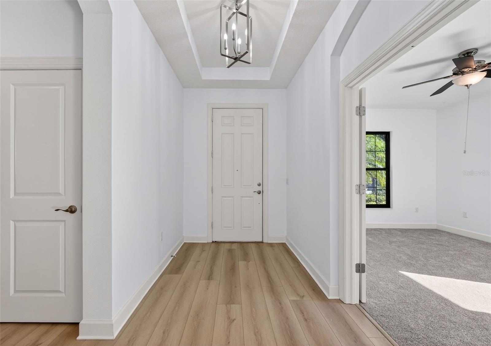 Image 29 of 82 For 12826 Del Corso Loop