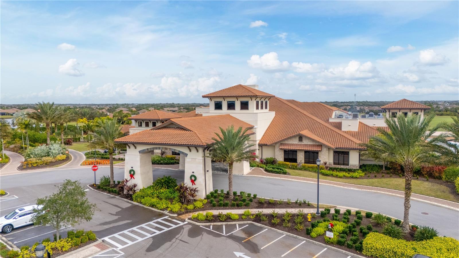 Image 43 of 82 For 12826 Del Corso Loop