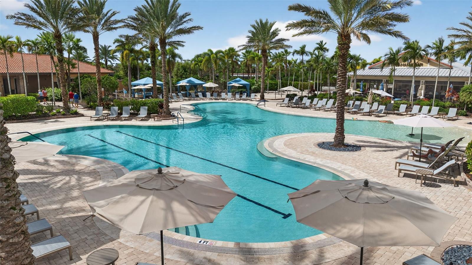 Image 61 of 82 For 12826 Del Corso Loop