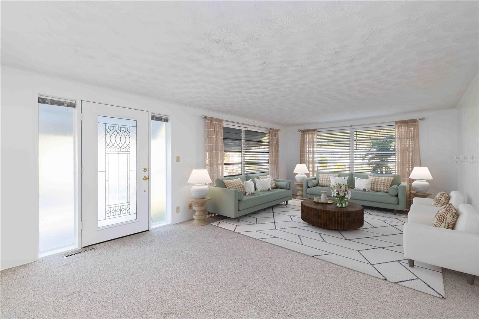 Image 5 of 21 For 1106 41st Avenue E