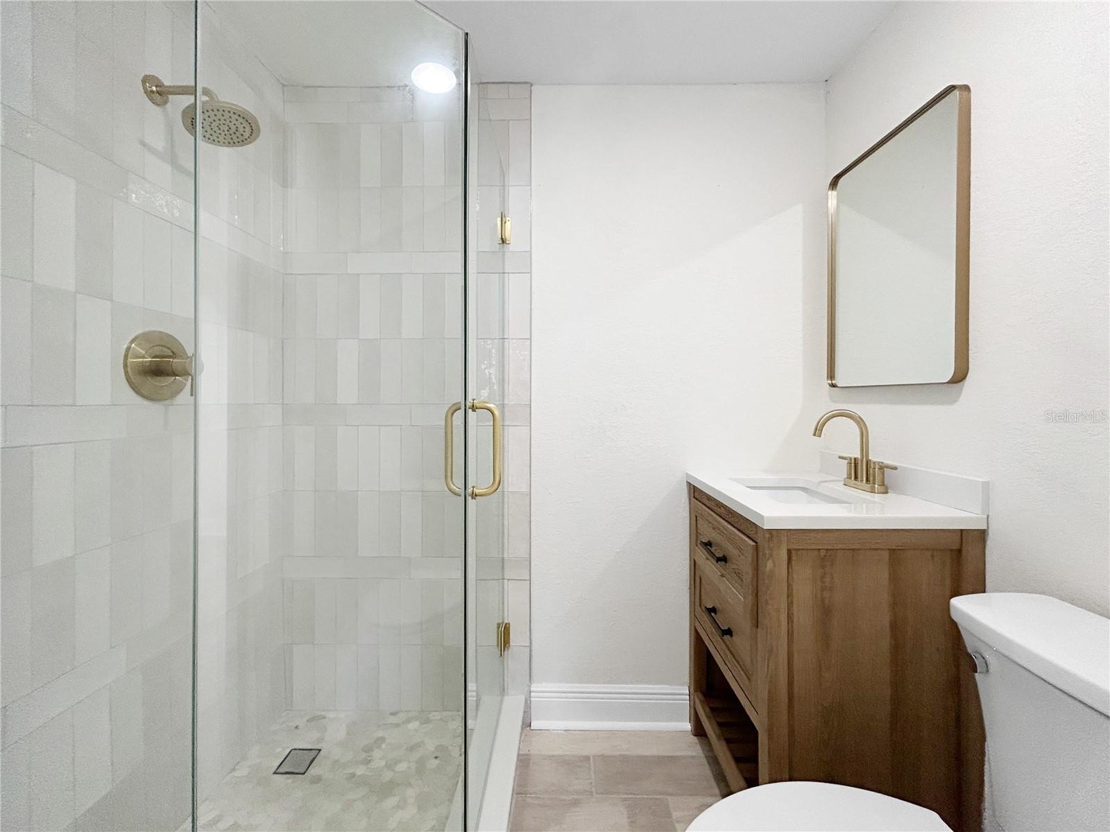 Image 15 of 39 For 6427 Boatyard Drive