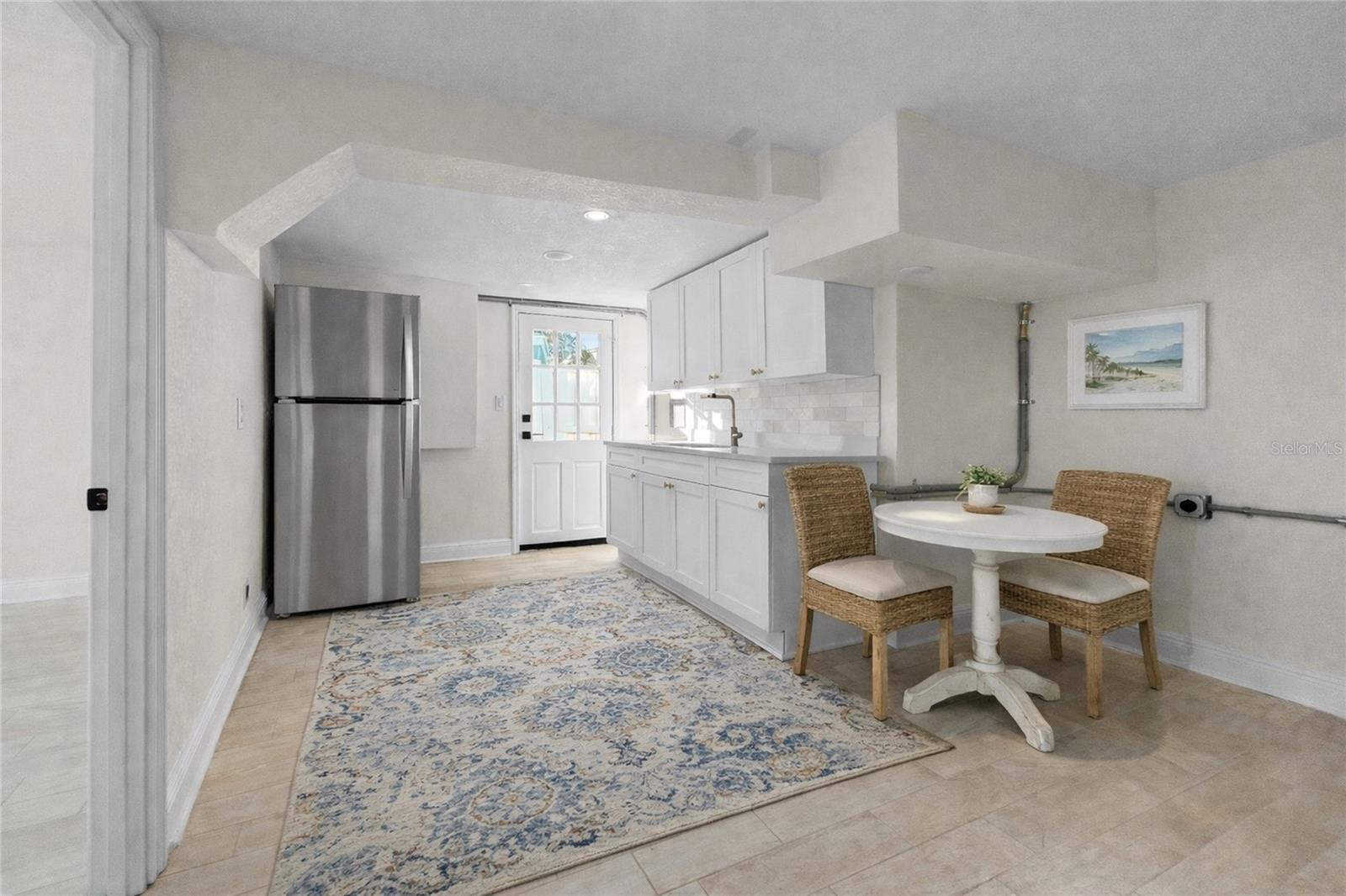 Image 17 of 39 For 6427 Boatyard Drive