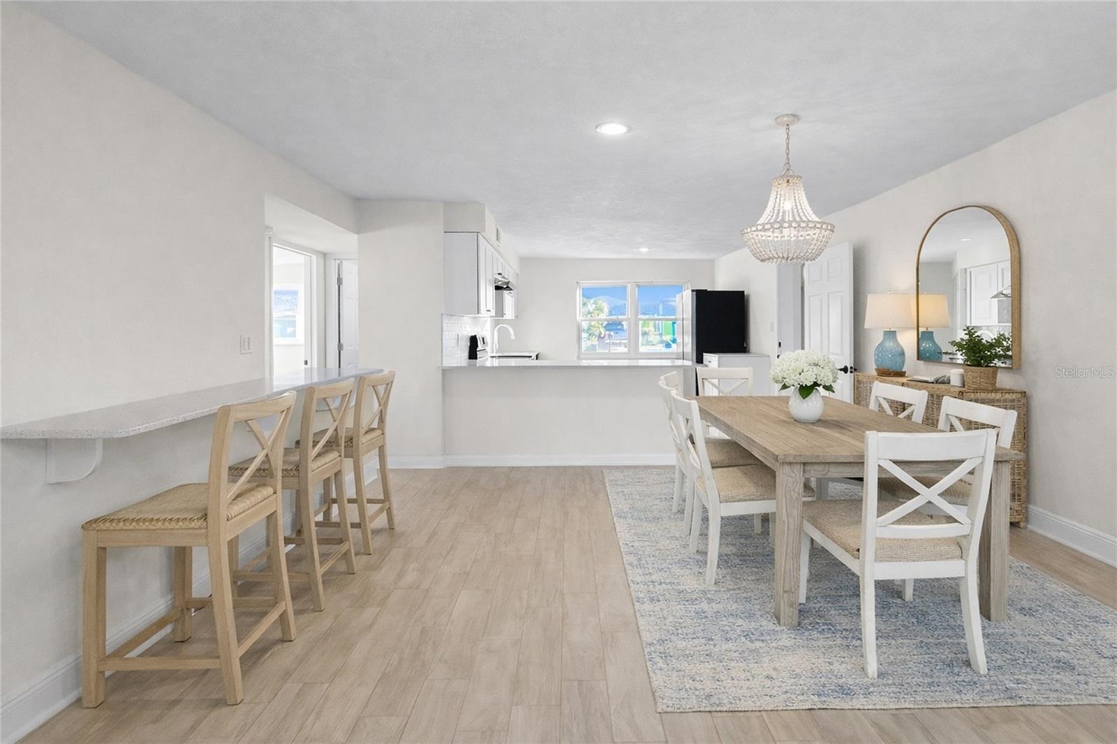 Image 6 of 39 For 6427 Boatyard Drive