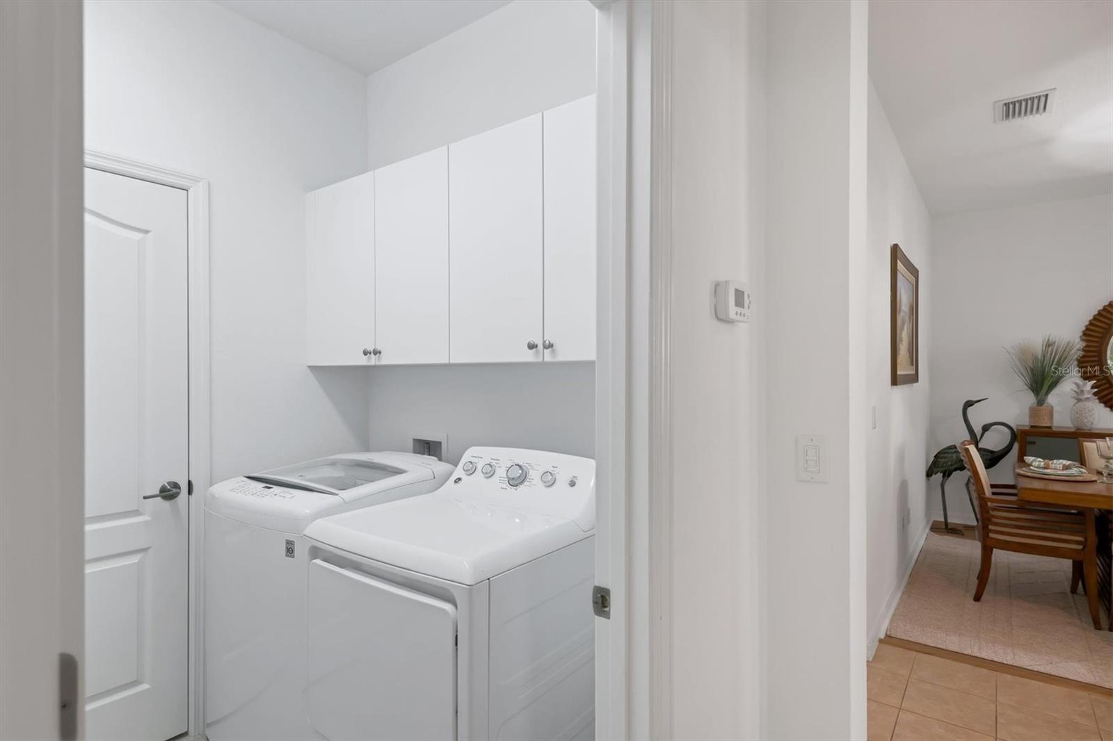 Image 27 of 50 For 12189 Longview Lake Circle