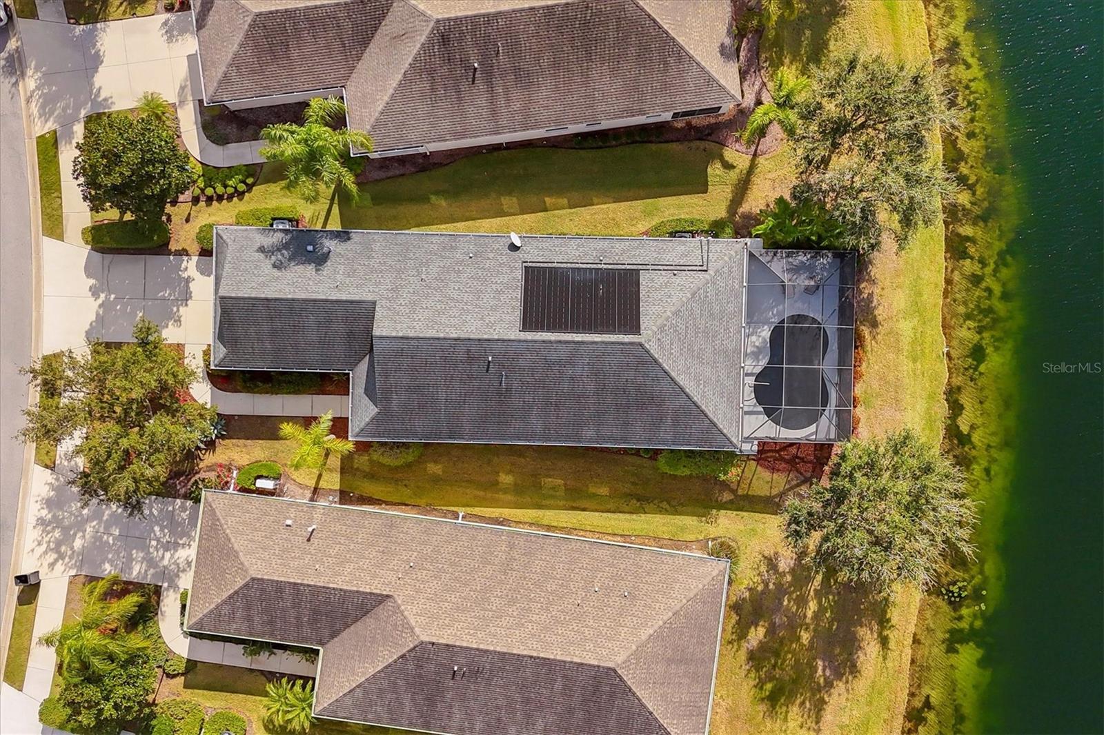 Image 34 of 50 For 12189 Longview Lake Circle