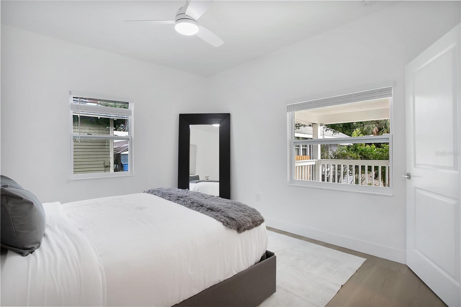 Image 11 of 39 For 1205 Highland Street S