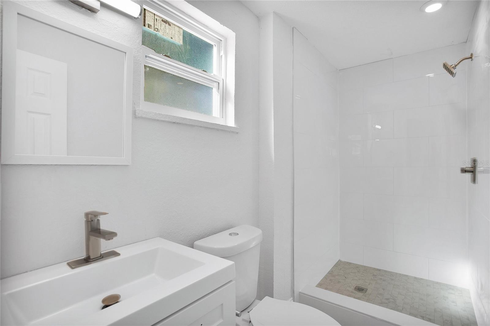 Image 29 of 39 For 1205 Highland Street S