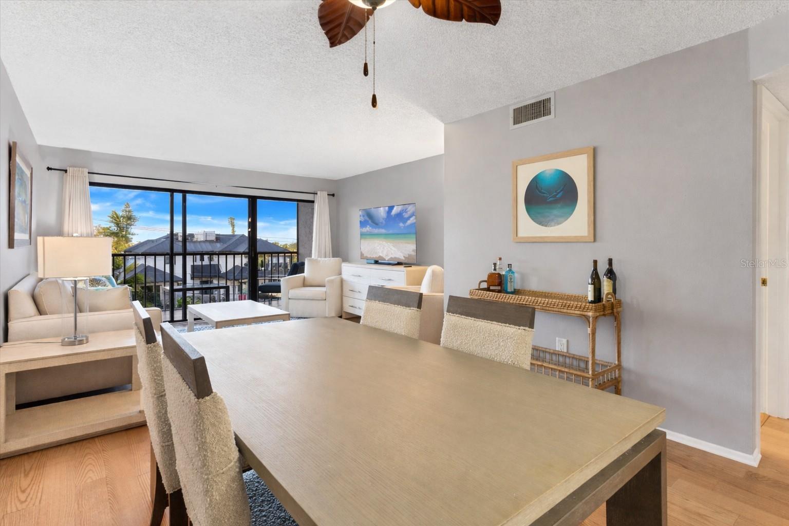 Image 2 of 69 For 1001 Benjamin Franklin Drive 403